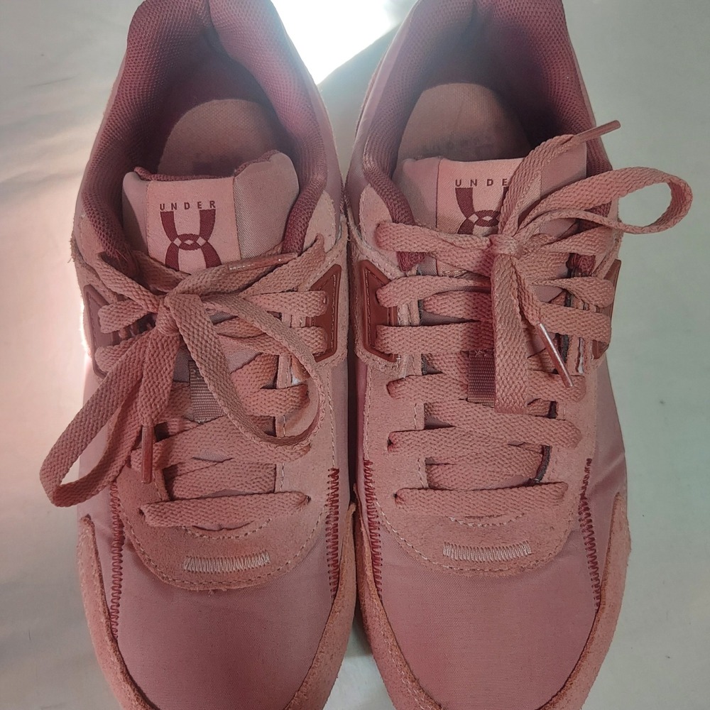 Under Armour Pink Suede Nylon‎ Athletic Sneakers Running Shoes Womens Size 8